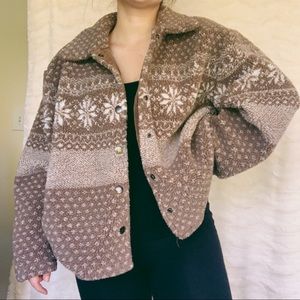 Real Comfort snowflake jacket/sweater size XL